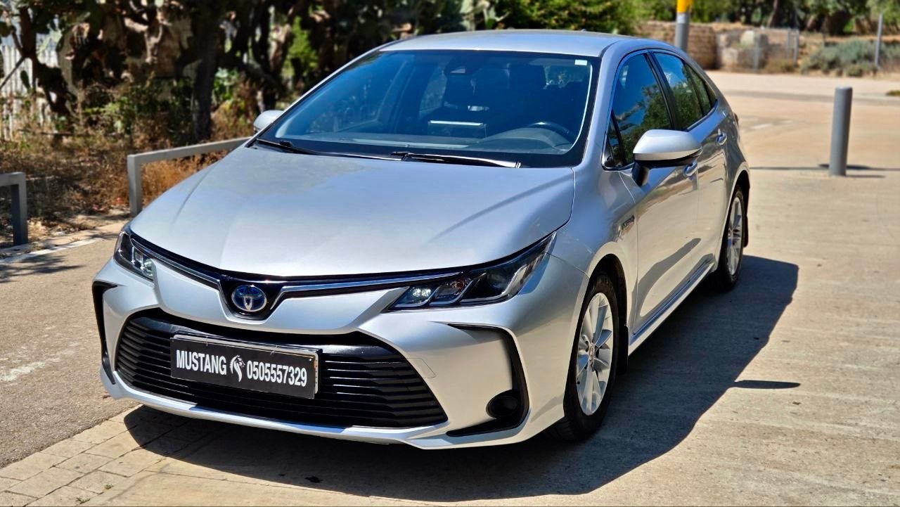 TOYOTA COROLLA HYBRID 2021 Tel Aviv